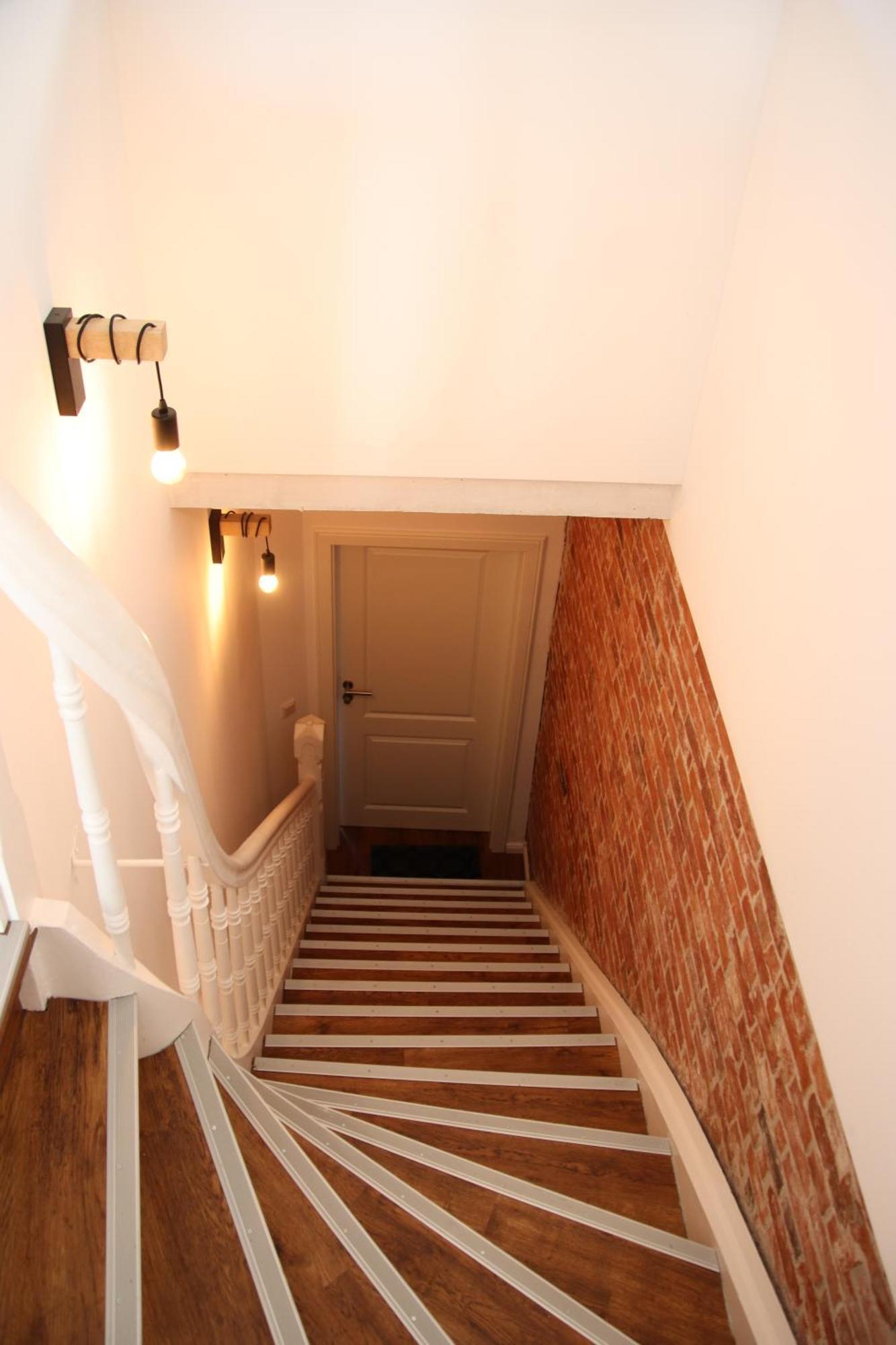 Altes Bahnhofsvorsteherhaus Wohnung Unten Хузум Екстериор снимка